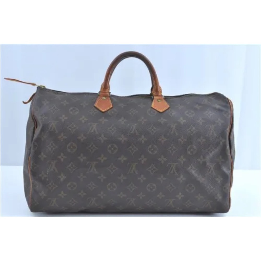 Louis Vuitton speedy
